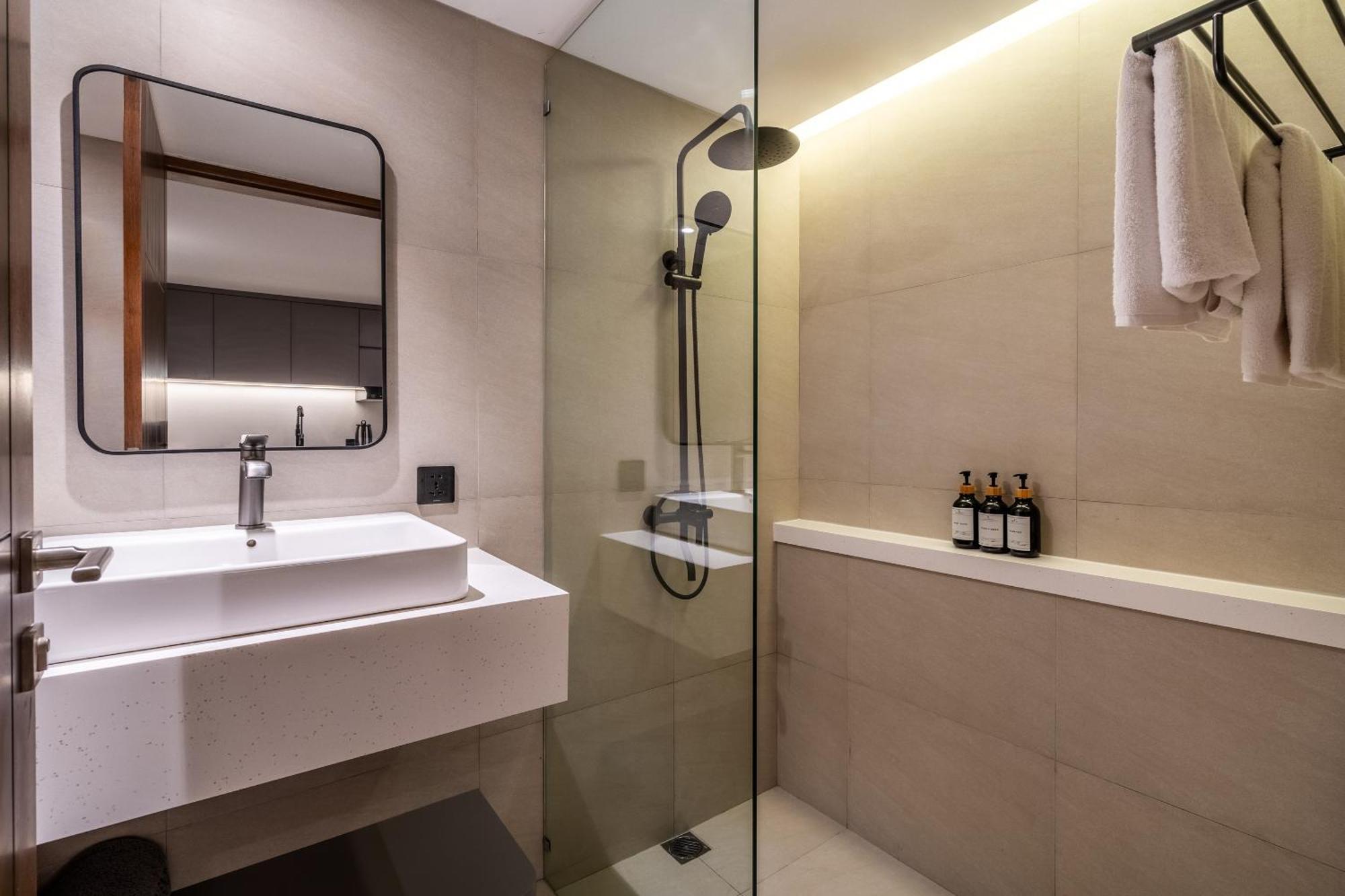 The R Apartments Pererenan Canggu  Ngoại thất bức ảnh